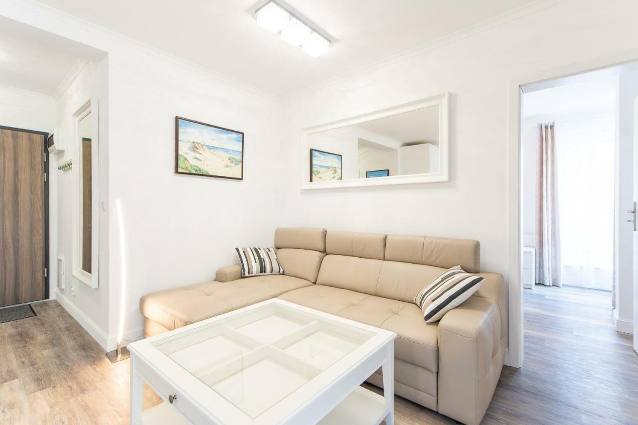 Kolorowe Balkony - Stylowy Apartament Nad Morzem By Noclegi Renters Miedzyzdroje Ngoại thất bức ảnh